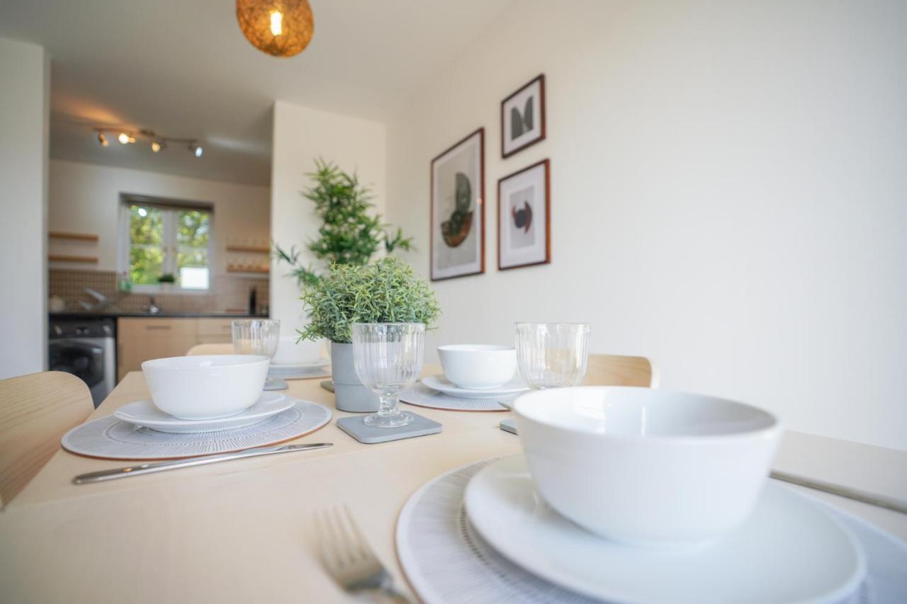 Stylish Apartment With Private Parking 卡迪夫 外观 照片