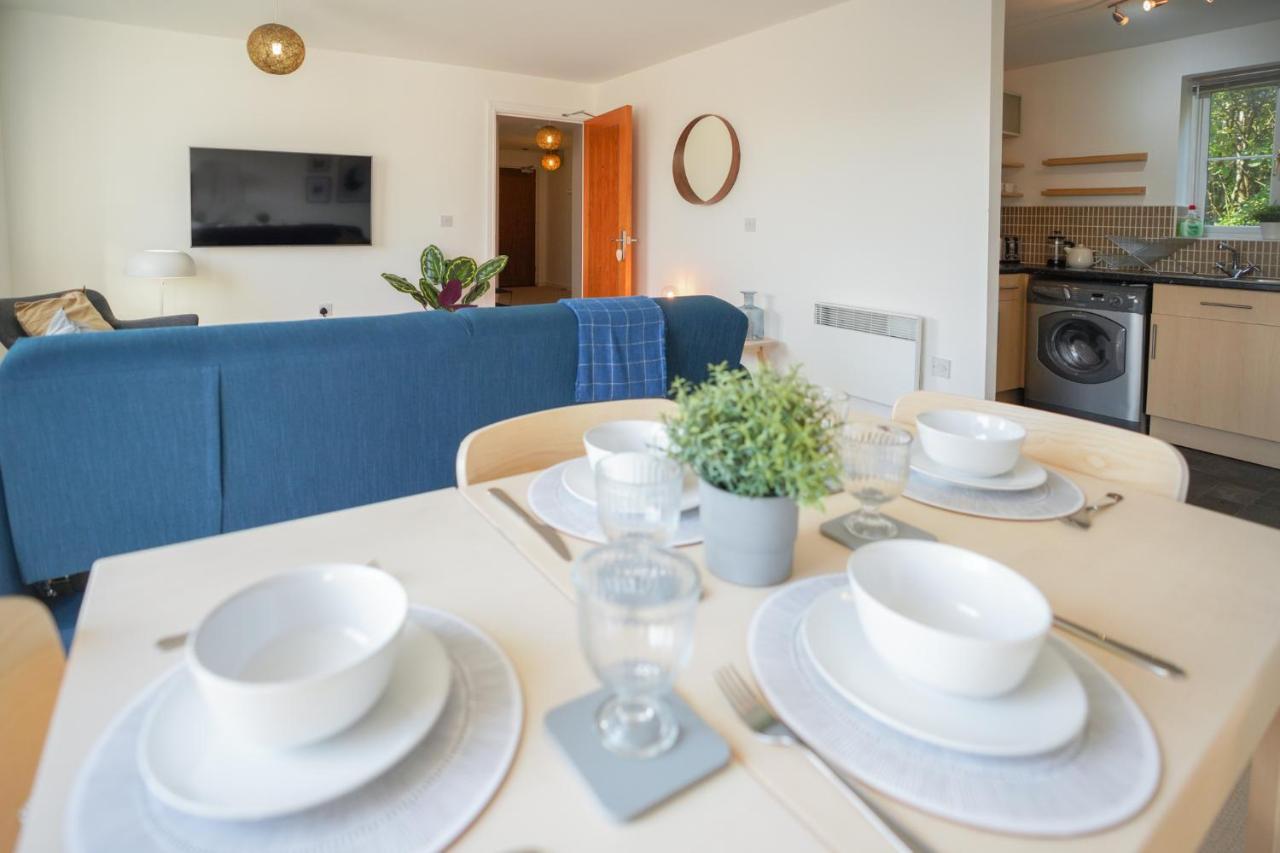 Stylish Apartment With Private Parking 卡迪夫 外观 照片